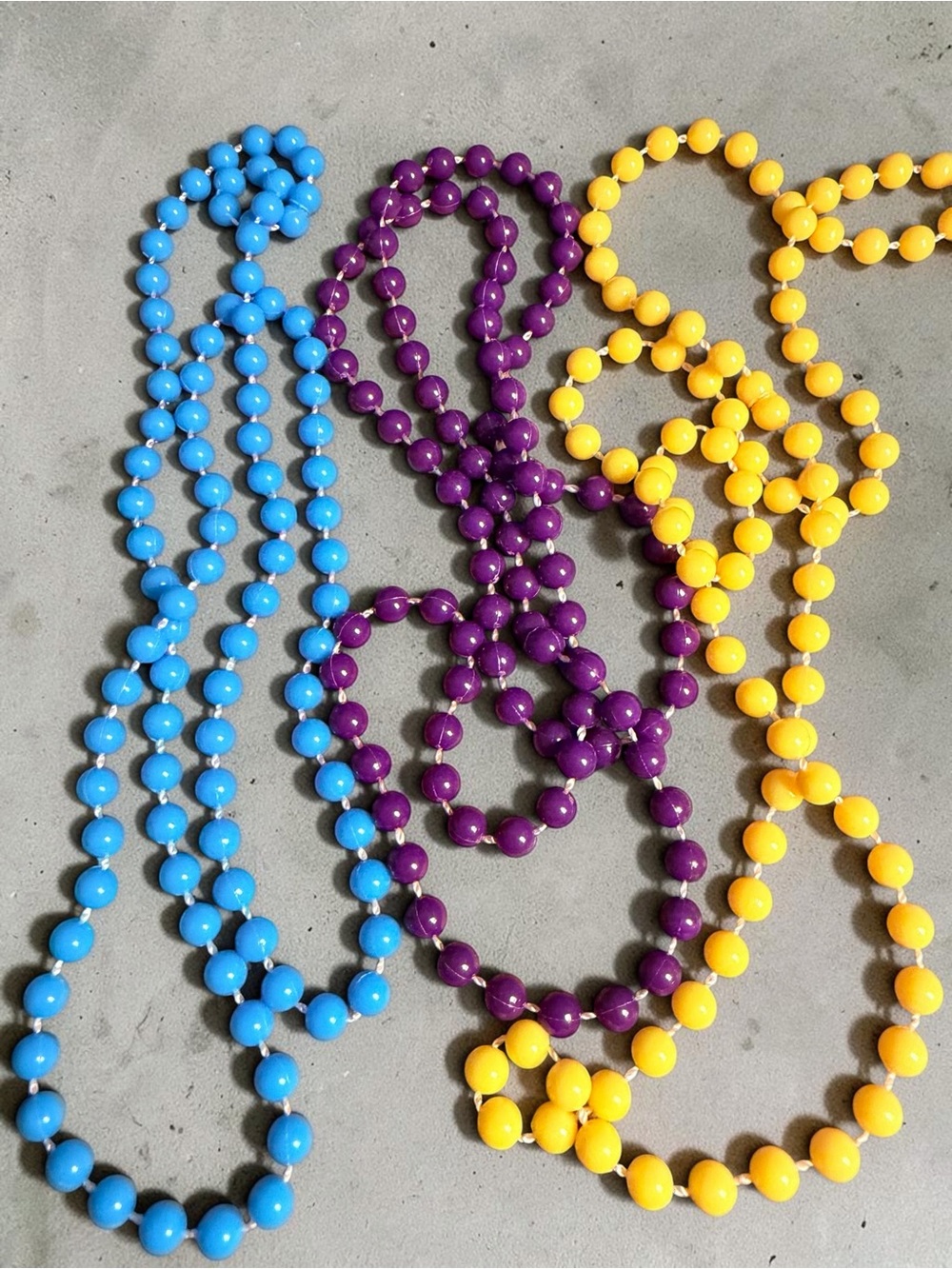 Fun Vintage Colorful Beaded Necklace Set - Blue, Purple & Yellow